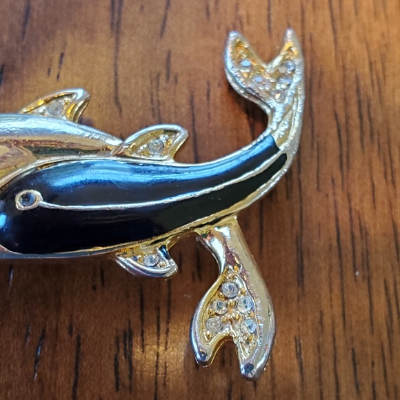 Vintage Gold and Black Dolphin Brooch - Picture 3 of 4